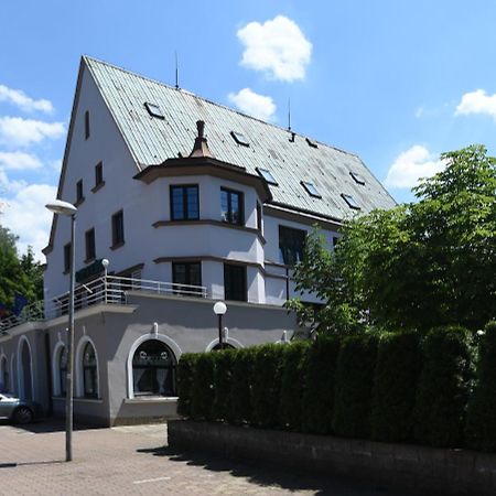 Hotel U Jezirka Liberec Buitenkant foto