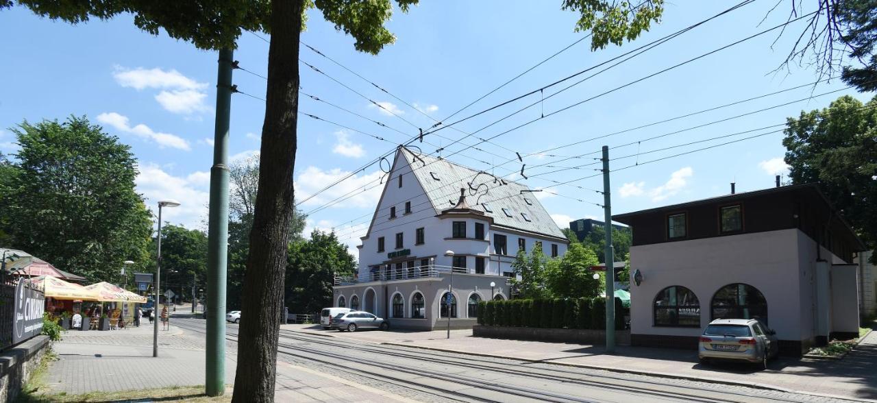 Hotel U Jezirka Liberec Buitenkant foto